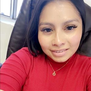 Meet your Posher, Maria